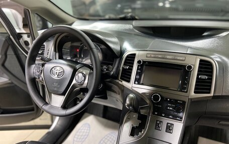 Toyota Venza I, 2013 год, 1 715 000 рублей, 22 фотография
