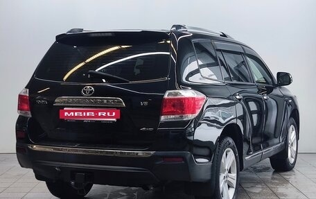 Toyota Highlander III, 2011 год, 1 890 000 рублей, 5 фотография