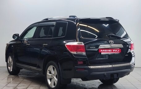 Toyota Highlander III, 2011 год, 1 890 000 рублей, 7 фотография
