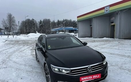 Volkswagen Passat B8 рестайлинг, 2020 год, 2 300 000 рублей, 3 фотография