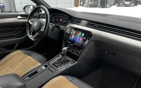 Volkswagen Passat B8 рестайлинг, 2020 год, 2 300 000 рублей, 18 фотография