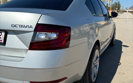 Skoda Octavia, 2017 год, 1 500 000 рублей, 11 фотография