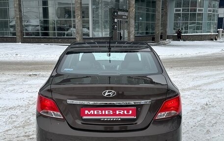 Hyundai Solaris II рестайлинг, 2015 год, 1 390 000 рублей, 4 фотография