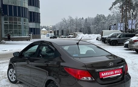 Hyundai Solaris II рестайлинг, 2015 год, 1 390 000 рублей, 5 фотография