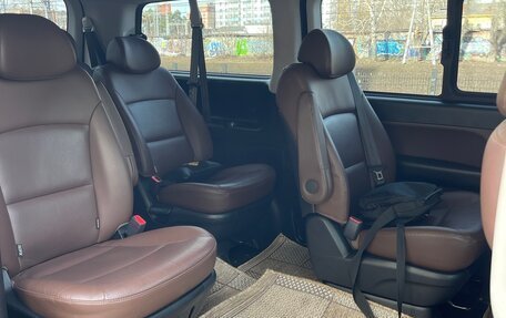 Hyundai Grand Starex Grand Starex I рестайлинг 2, 2019 год, 4 500 000 рублей, 11 фотография