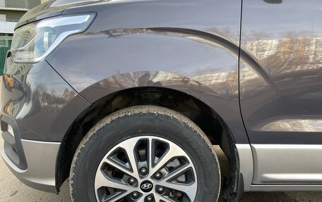 Hyundai Grand Starex Grand Starex I рестайлинг 2, 2019 год, 4 500 000 рублей, 17 фотография