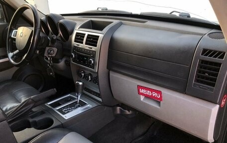 Dodge Nitro, 2007 год, 885 000 рублей, 9 фотография