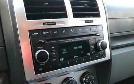 Dodge Nitro, 2007 год, 885 000 рублей, 13 фотография