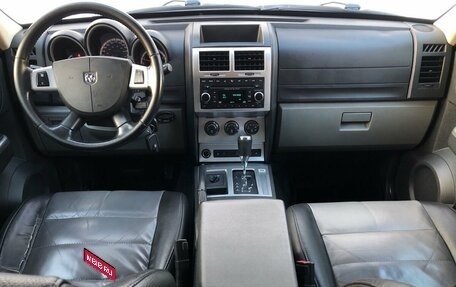 Dodge Nitro, 2007 год, 885 000 рублей, 12 фотография