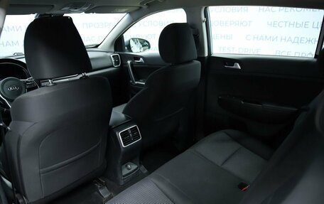 KIA Sportage IV рестайлинг, 2020 год, 2 190 000 рублей, 10 фотография