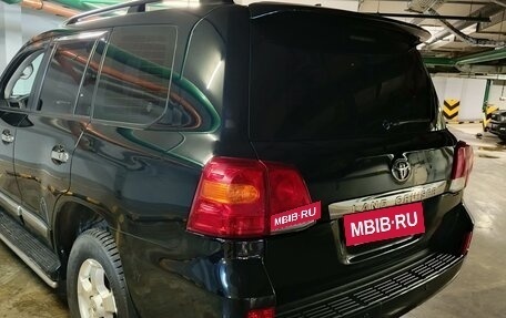Toyota Land Cruiser 200, 2013 год, 2 950 000 рублей, 5 фотография