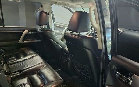 Toyota Land Cruiser 200, 2013 год, 2 950 000 рублей, 8 фотография