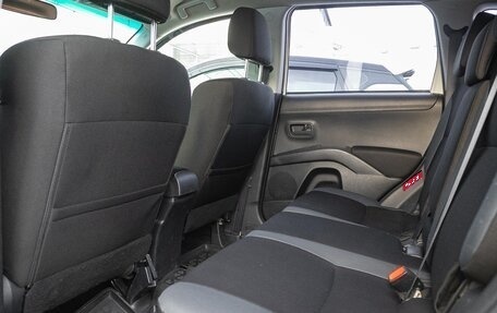 Mitsubishi Outlander III рестайлинг 3, 2011 год, 1 259 000 рублей, 16 фотография