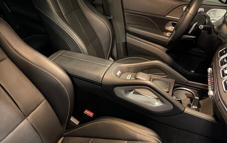 Mercedes-Benz GLS, 2022 год, 13 000 000 рублей, 3 фотография