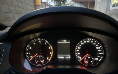 Volkswagen Jetta VI, 2013 год, 1 225 000 рублей, 24 фотография