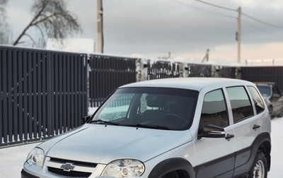 Chevrolet Niva I рестайлинг, 2018 год, 690 000 рублей, 1 фотография