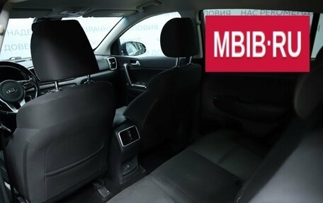 KIA Sportage IV рестайлинг, 2018 год, 1 870 000 рублей, 10 фотография