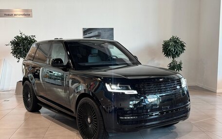 Land Rover Range Rover IV рестайлинг, 2023 год, 18 000 000 рублей, 4 фотография