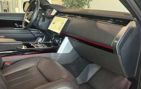 Land Rover Range Rover IV рестайлинг, 2023 год, 18 000 000 рублей, 17 фотография
