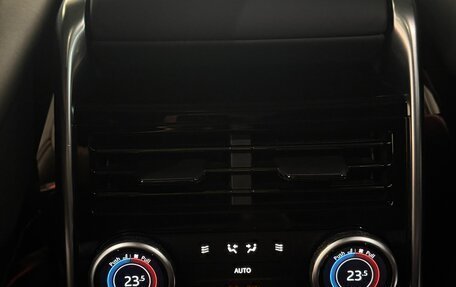 Land Rover Range Rover IV рестайлинг, 2023 год, 18 000 000 рублей, 19 фотография