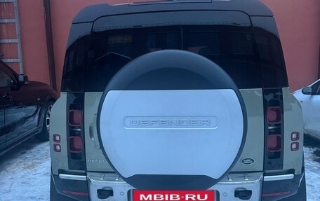 Land Rover Defender II, 2021 год, 5 600 000 рублей, 3 фотография