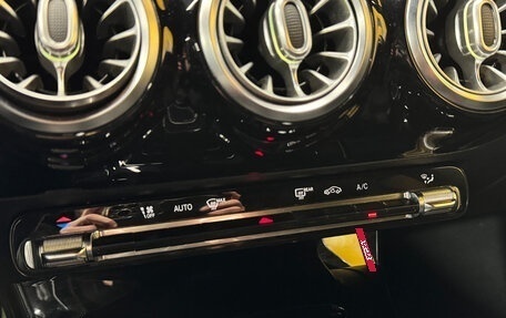 Mercedes-Benz CLA, 2020 год, 2 499 000 рублей, 15 фотография