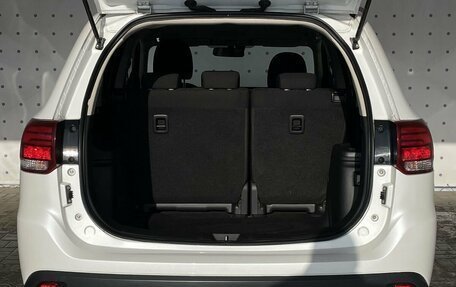 Mitsubishi Outlander III рестайлинг 3, 2019 год, 2 090 000 рублей, 7 фотография