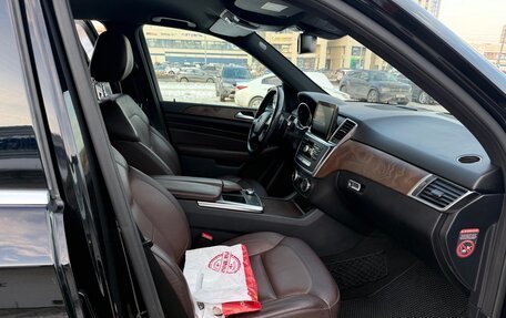 Mercedes-Benz M-Класс, 2015 год, 2 600 000 рублей, 10 фотография