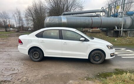 Volkswagen Polo VI (EU Market), 2018 год, 672 500 рублей, 3 фотография