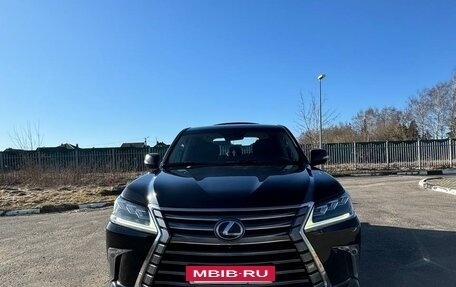 Lexus LX III, 2017 год, 6 000 000 рублей, 4 фотография