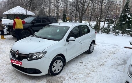Renault Logan II, 2017 год, 750 000 рублей, 3 фотография