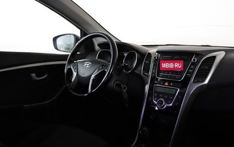 Hyundai i30 II рестайлинг, 2013 год, 949 990 рублей, 12 фотография