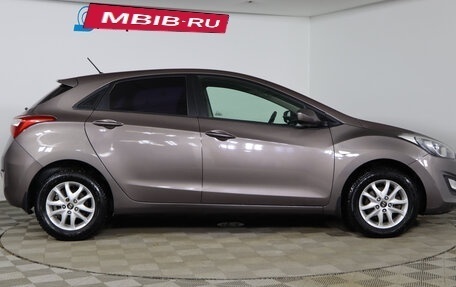 Hyundai i30 II рестайлинг, 2013 год, 949 990 рублей, 4 фотография