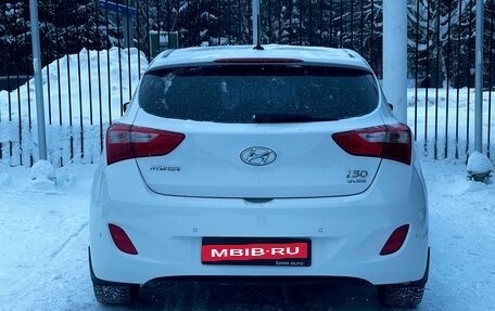 Hyundai i30 II рестайлинг, 2012 год, 979 000 рублей, 5 фотография