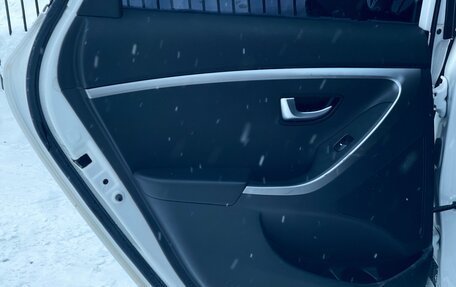 Hyundai i30 II рестайлинг, 2012 год, 979 000 рублей, 18 фотография