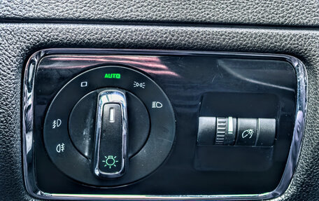 Skoda Superb III рестайлинг, 2011 год, 1 599 000 рублей, 26 фотография