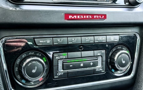 Skoda Superb III рестайлинг, 2011 год, 1 599 000 рублей, 23 фотография