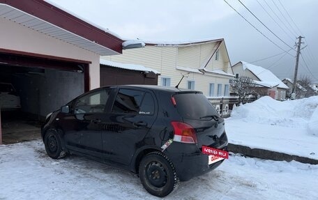 Toyota Yaris III рестайлинг, 2009 год, 670 000 рублей, 4 фотография
