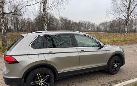 Volkswagen Tiguan II, 2018 год, 3 450 000 рублей, 4 фотография
