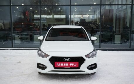 Hyundai Solaris II рестайлинг, 2017 год, 1 000 000 рублей, 3 фотография