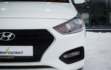 Hyundai Solaris II рестайлинг, 2017 год, 1 000 000 рублей, 10 фотография