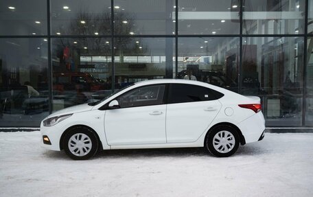 Hyundai Solaris II рестайлинг, 2017 год, 1 000 000 рублей, 7 фотография