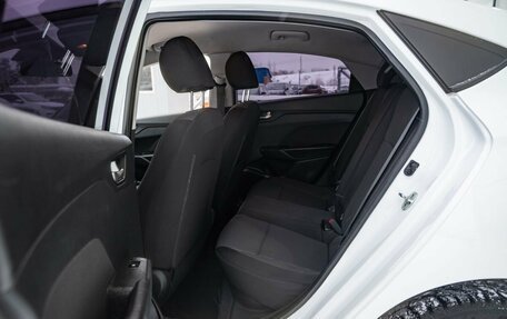 Hyundai Solaris II рестайлинг, 2017 год, 1 000 000 рублей, 14 фотография