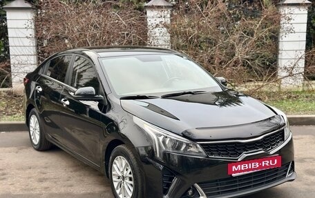 KIA Rio IV, 2021 год, 1 490 000 рублей, 3 фотография