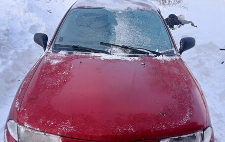 Mitsubishi Carisma I, 1998 год, 100 000 рублей, 3 фотография