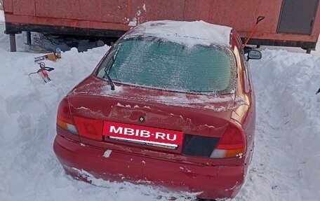 Mitsubishi Carisma I, 1998 год, 100 000 рублей, 2 фотография