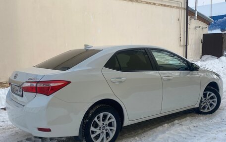 Toyota Corolla, 2018 год, 1 890 000 рублей, 3 фотография