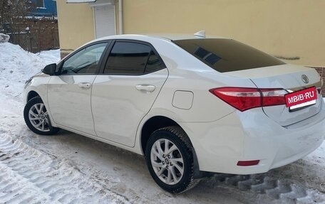 Toyota Corolla, 2018 год, 1 890 000 рублей, 2 фотография