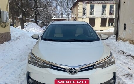 Toyota Corolla, 2018 год, 1 890 000 рублей, 17 фотография