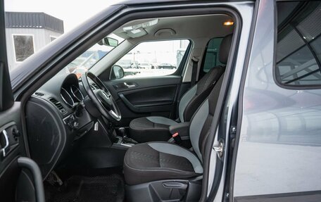 Skoda Yeti I рестайлинг, 2017 год, 1 500 000 рублей, 12 фотография